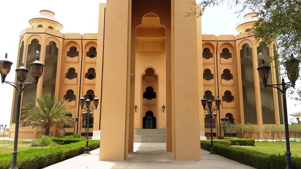 Cassells Ghantoot Hotel & Resort Екстер'єр фото